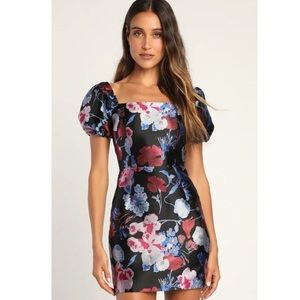 Lulu’s Jacquard Dress